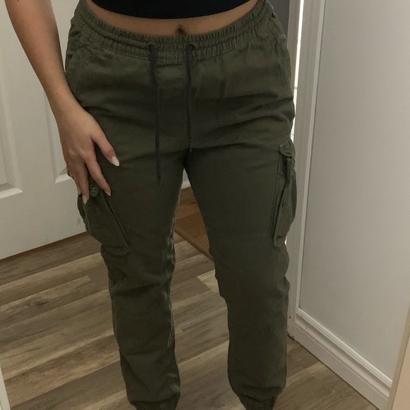 Cargo style pants - Picture 2 of 9